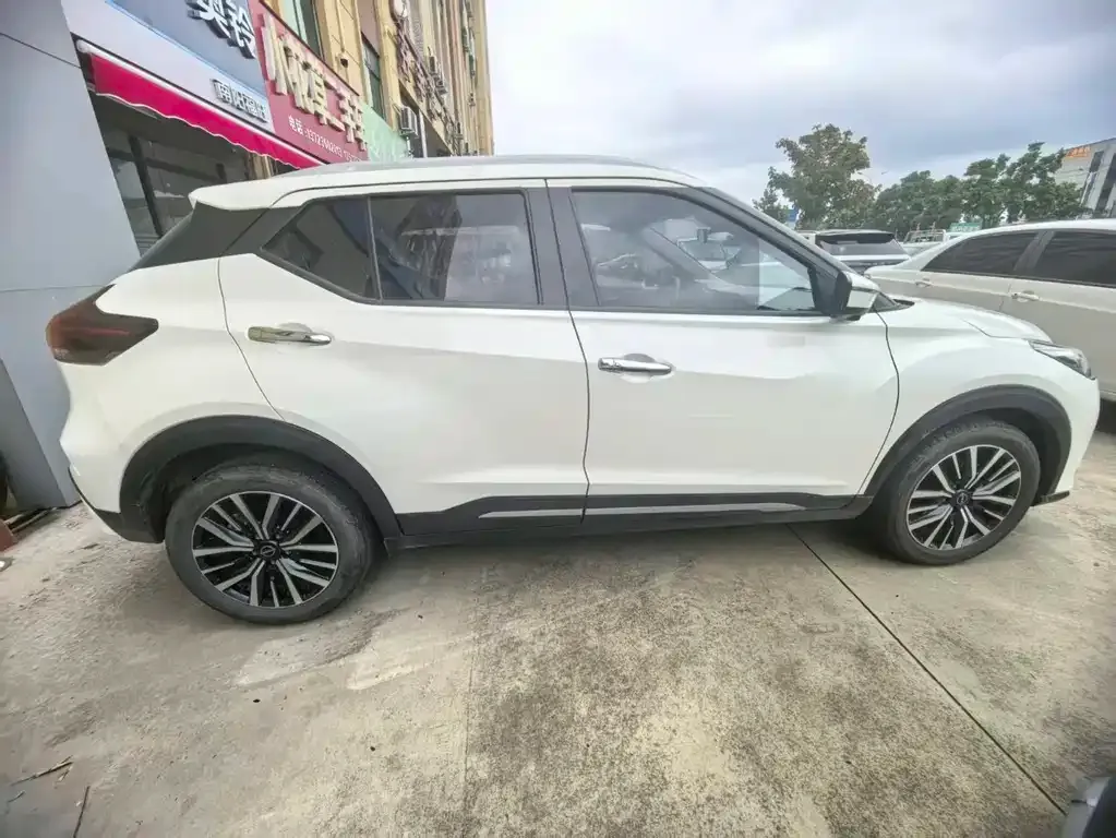 Nissan Kicks — фото 4