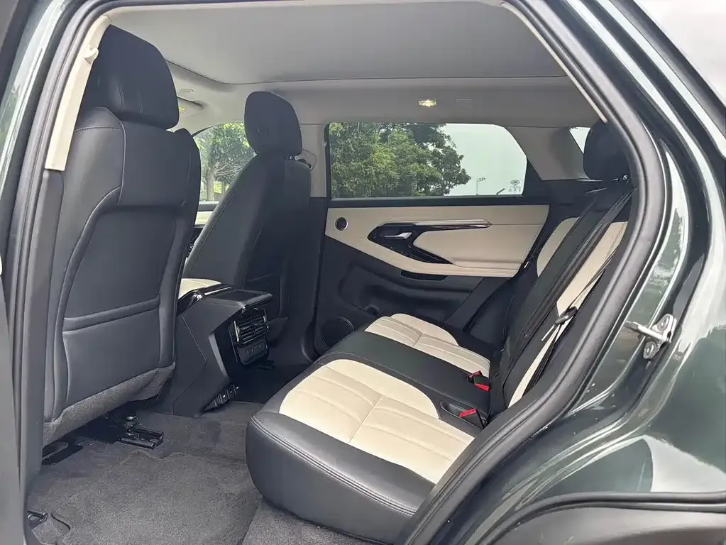 Land Rover Evoque — фото 5