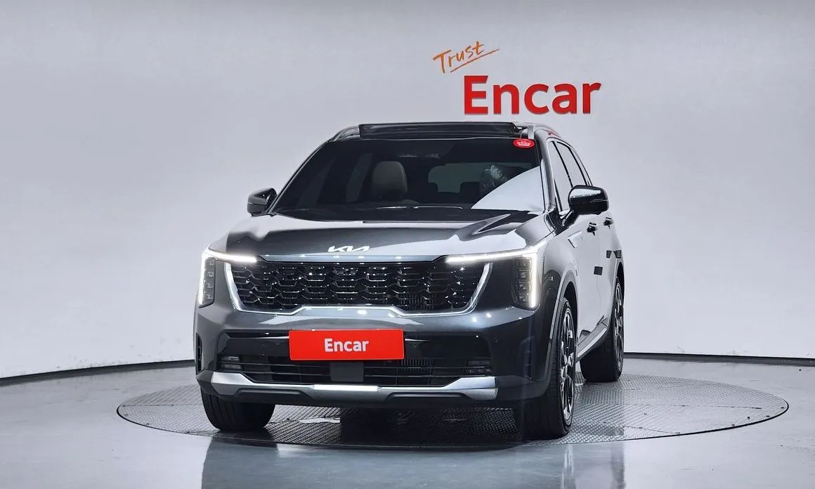 Kia Sorento — фото 5