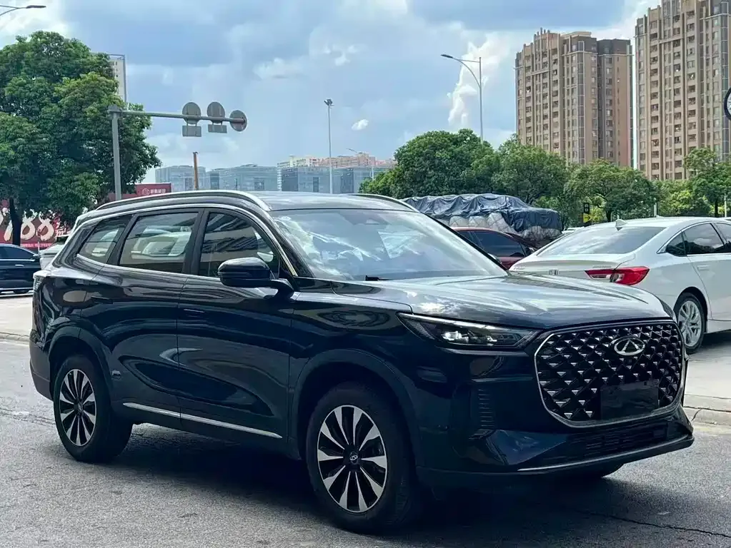 Chery Tiggo 8 PLUS — фото 2