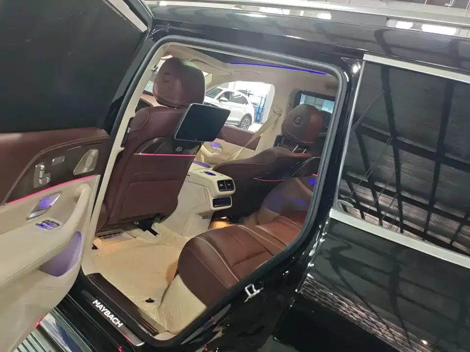 Mercedes-Benz GLS — фото 3