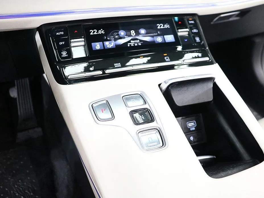 Hyundai Grandeur — фото 10
