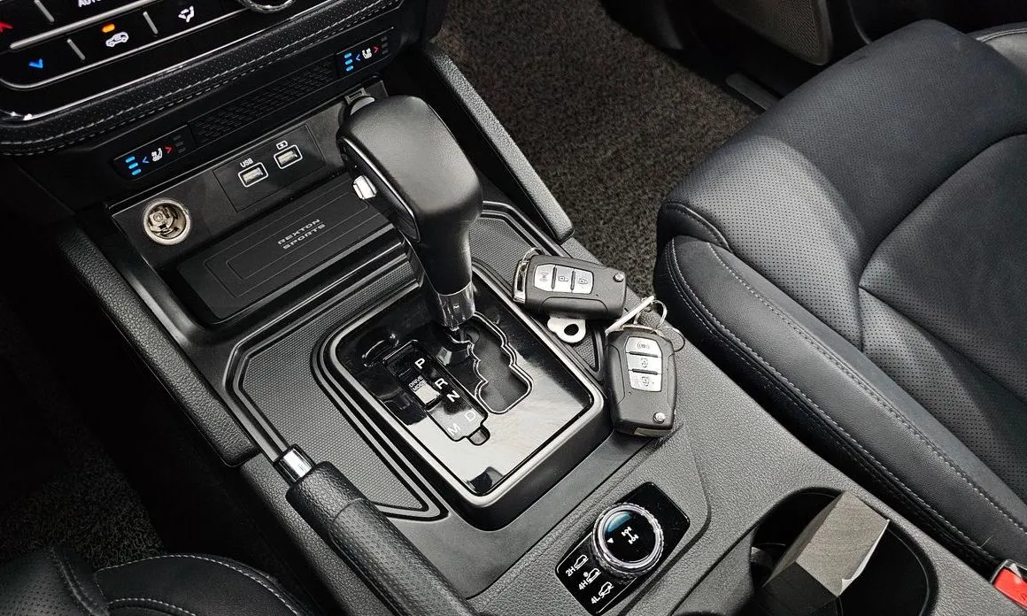 KG Mobility (Ssangyong) Rexton — фото 10