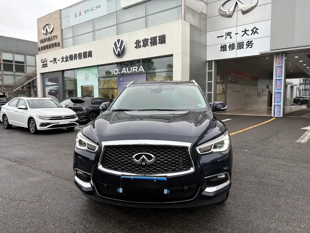 Infiniti QX60 (Import) — фото 9