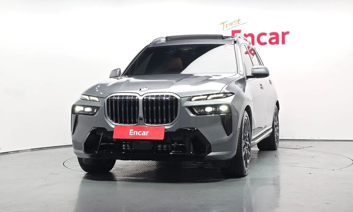 BMW X7 — фото 2