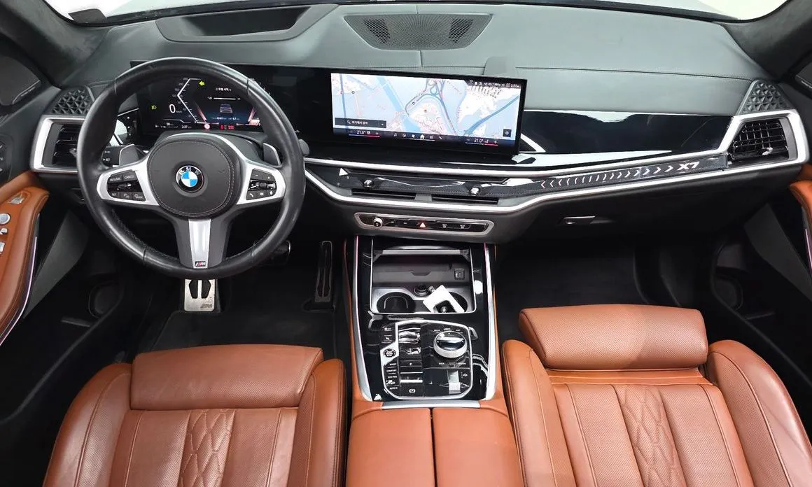 BMW X7 — фото 10