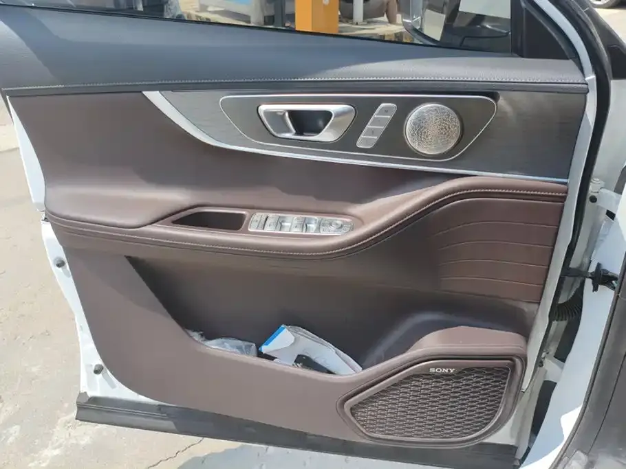 Chery Tiggo 8 PRO NEV — фото 7