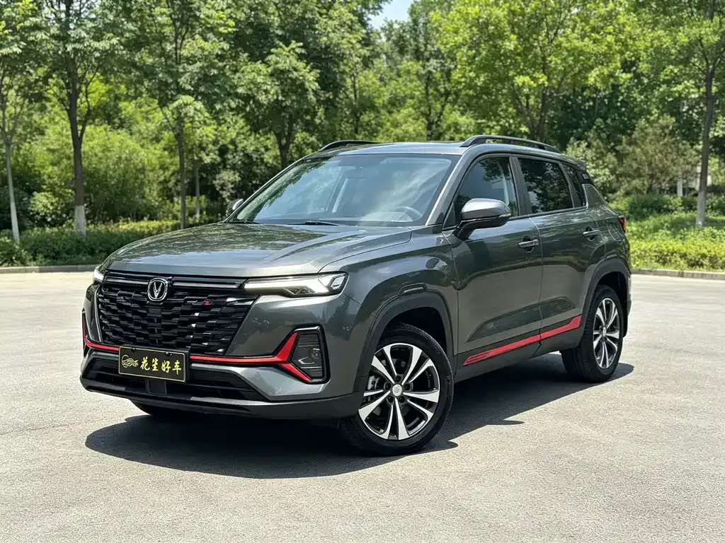 Changan CS35PLUS — фото 1