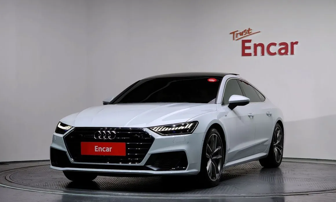 Audi A7 — фото 1