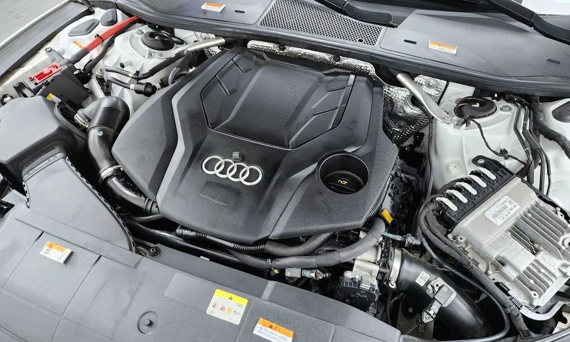 Audi A7 — фото 8