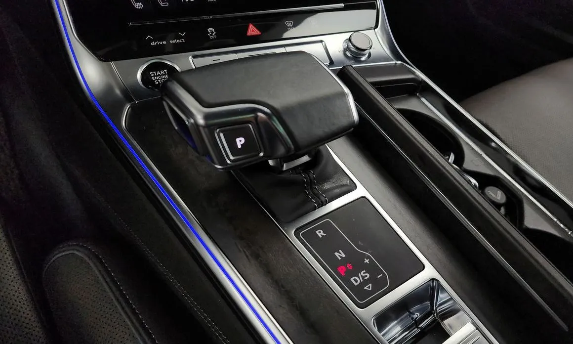 Audi A7 — фото 7