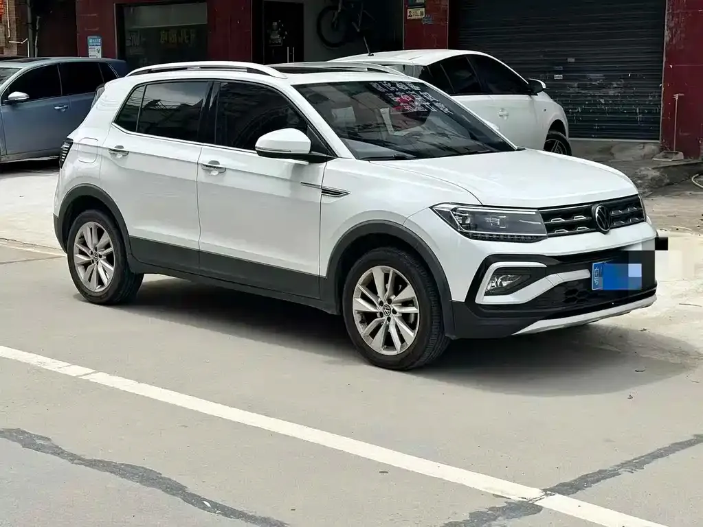 Volkswagen T-Cross — фото 10