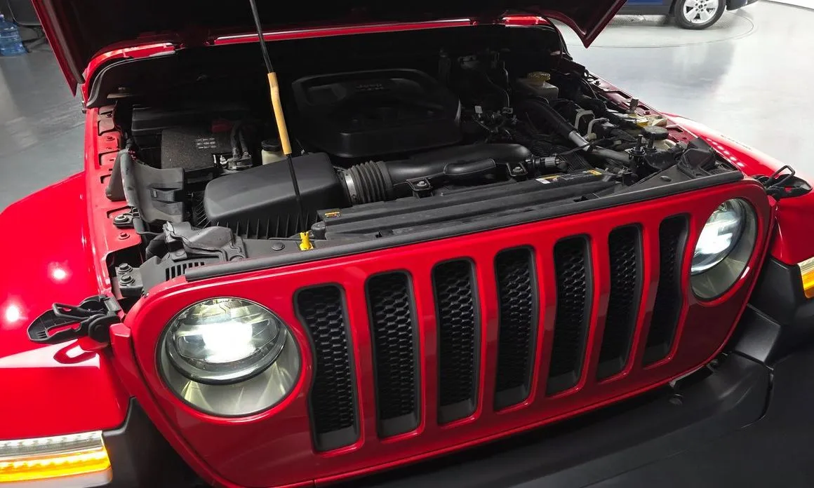 Jeep Wrangler — фото 9