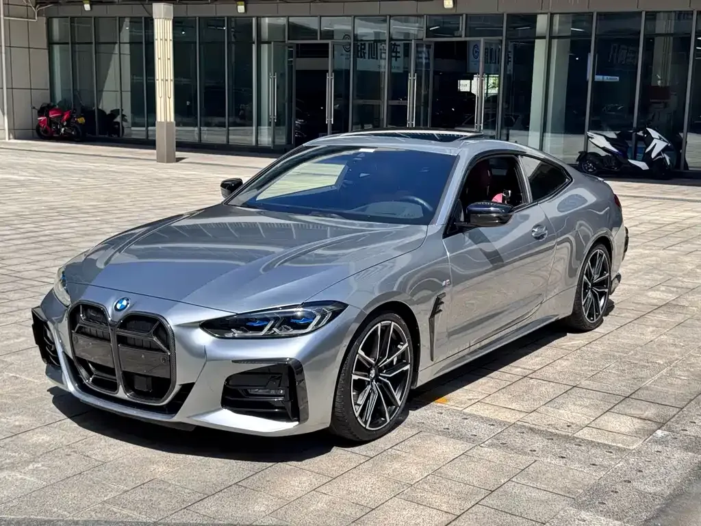 BMW 4 Series — фото 1