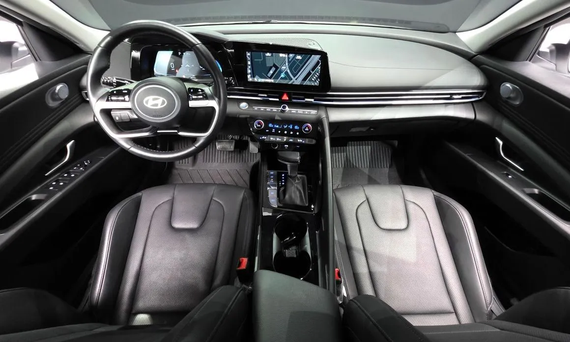Hyundai AVANTE — фото 7