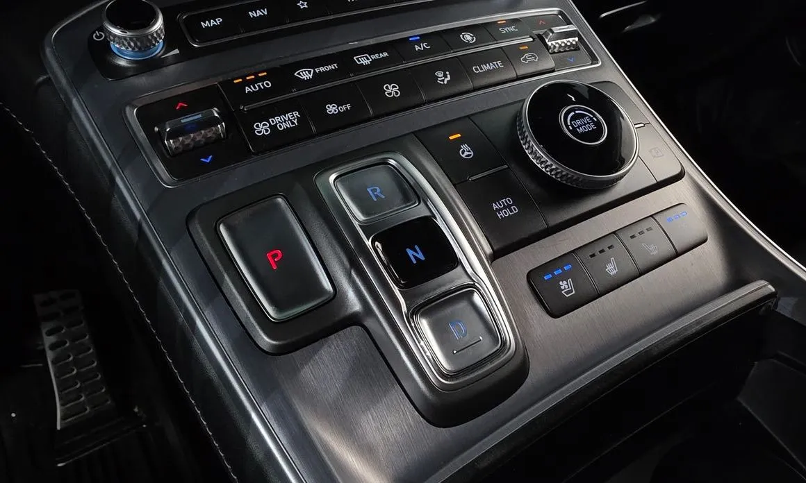 Hyundai Santafe — фото 3
