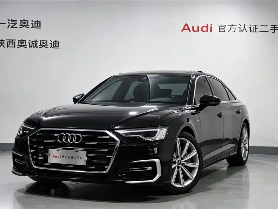 Audi A6L — фото 1