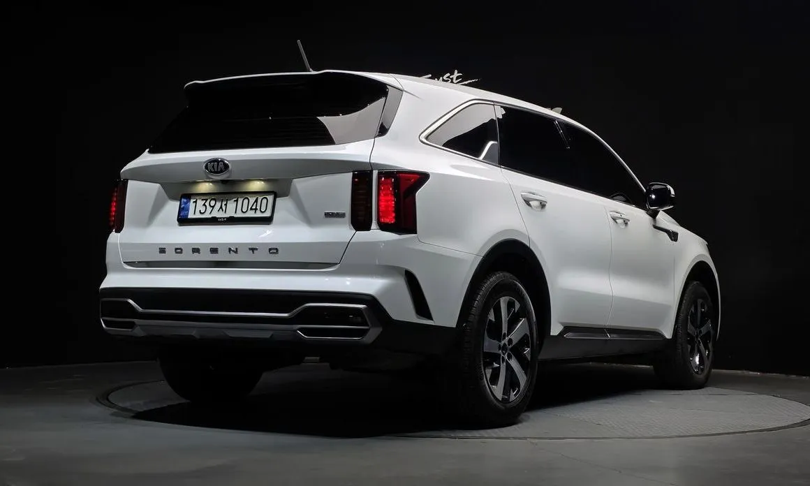 Kia Sorento — фото 3