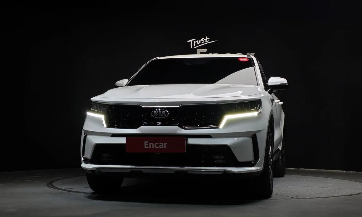 Kia Sorento — фото 5
