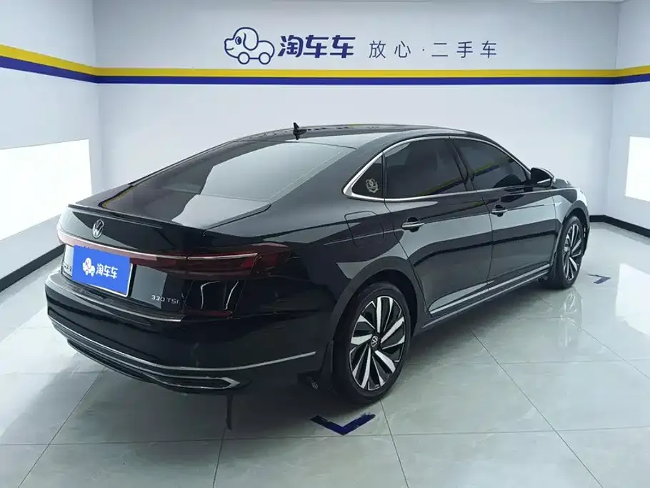 Volkswagen Passat — фото 3