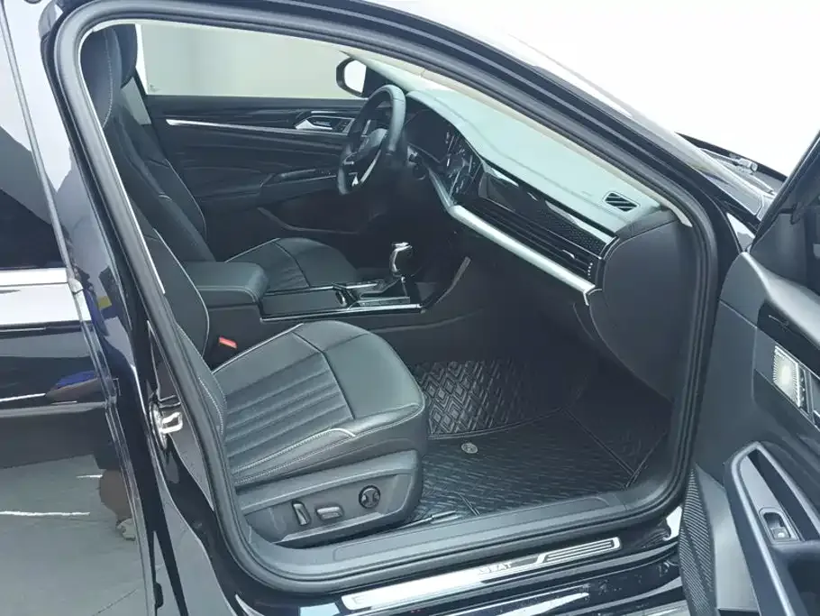 Volkswagen Passat — фото 4