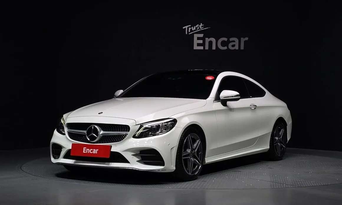 Mercedes-Benz C-Class — фото 1