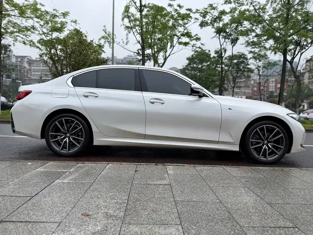BMW 3 Series — фото 10