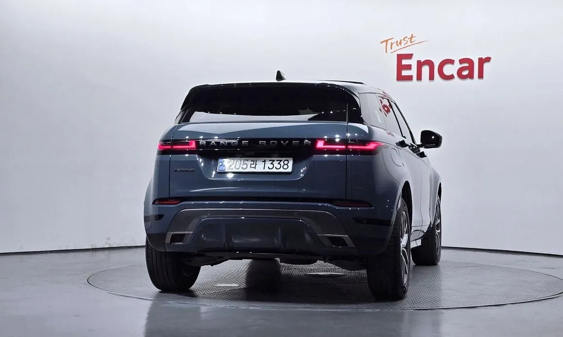 Land Rover Range Rover Evoque — фото 4