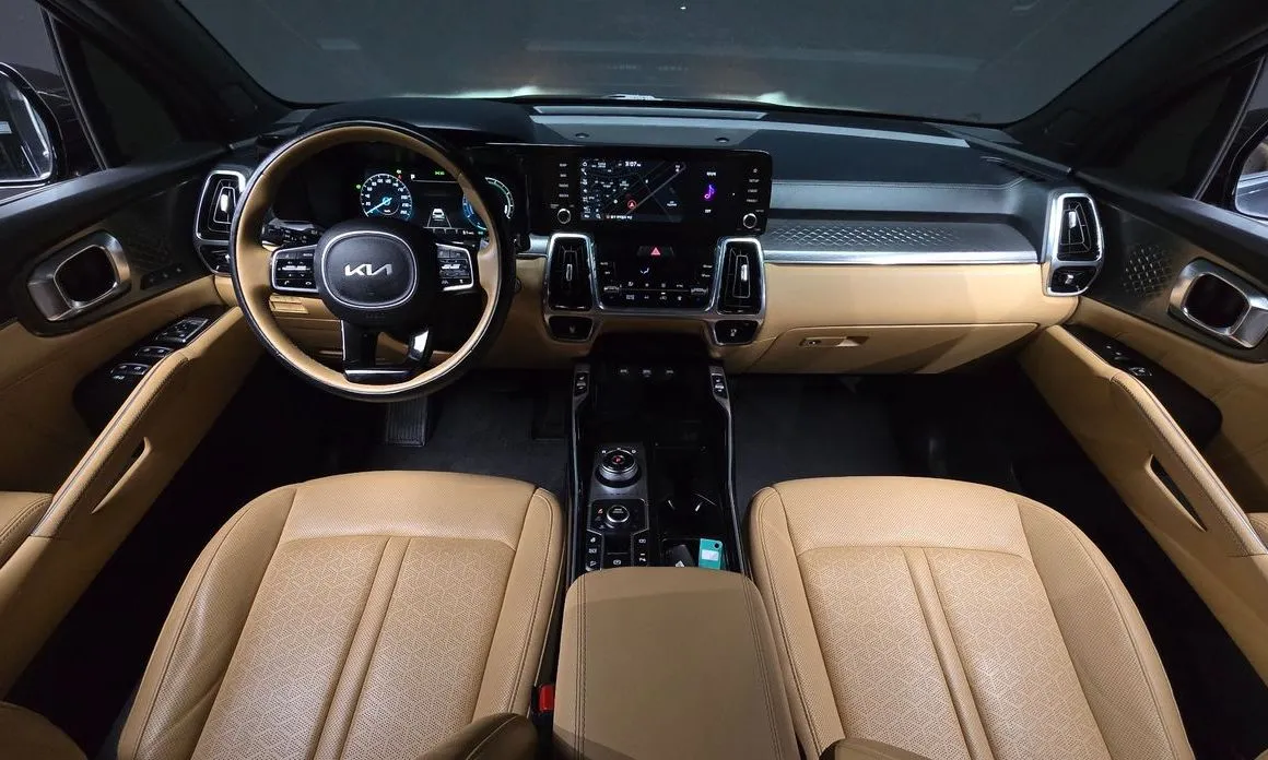 Kia Sorento — фото 7
