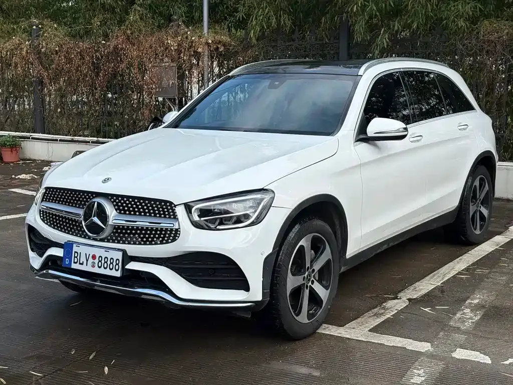 Mercedes-Benz GLC — фото 1
