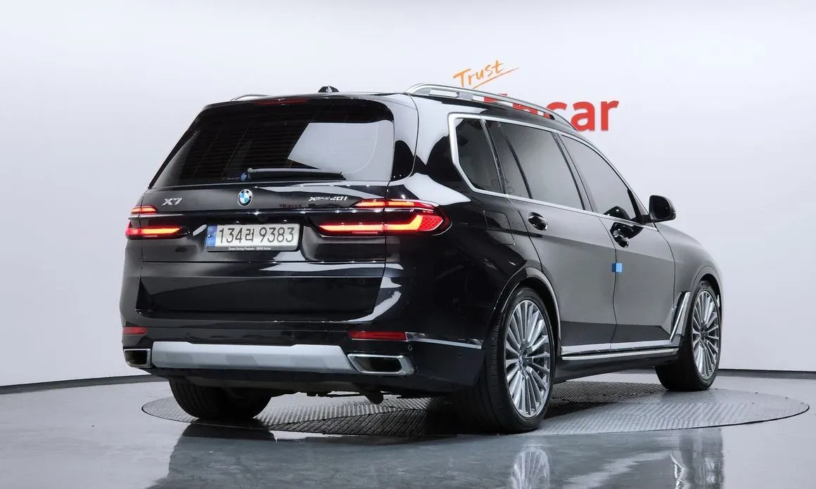 BMW X7 — фото 4