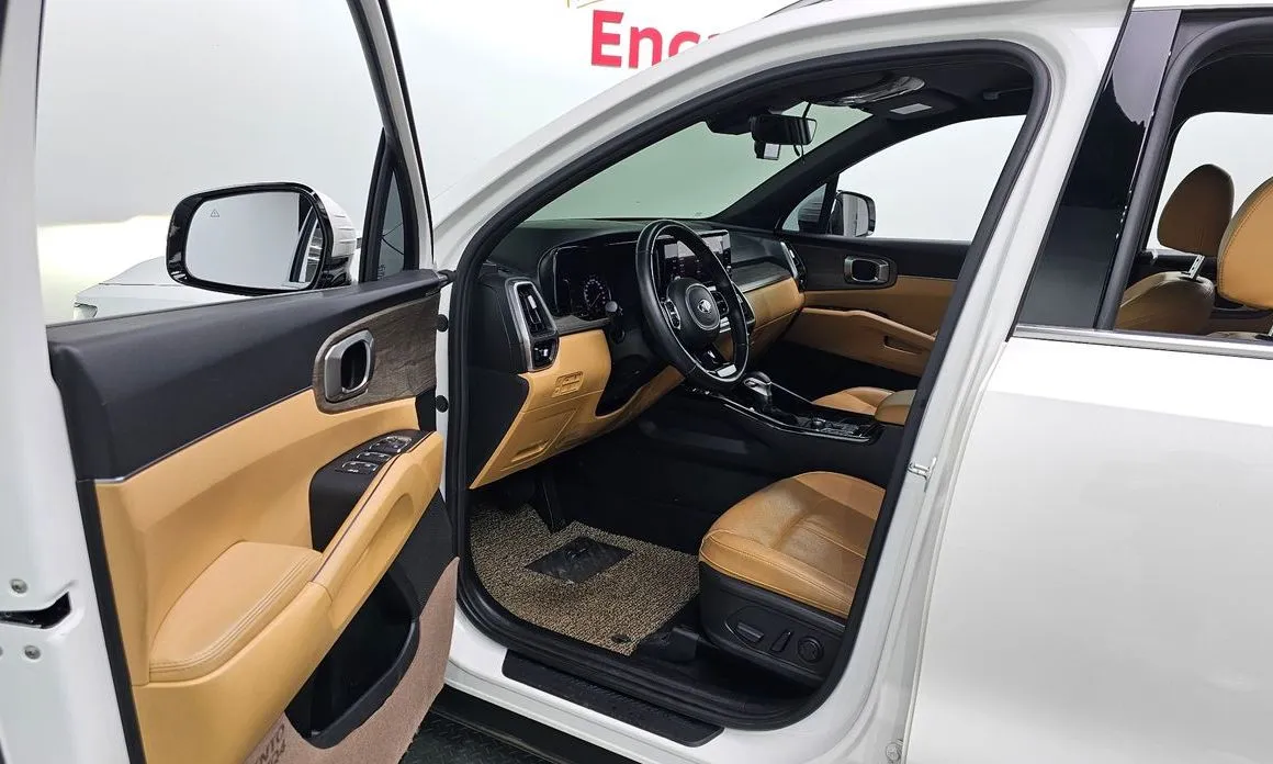 Kia Sorento — фото 8