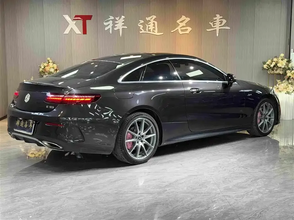 Mercedes-Benz E-Class (Import) — фото 4