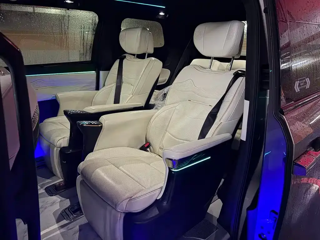 GAC Motor Trumpchi M8 — фото 3