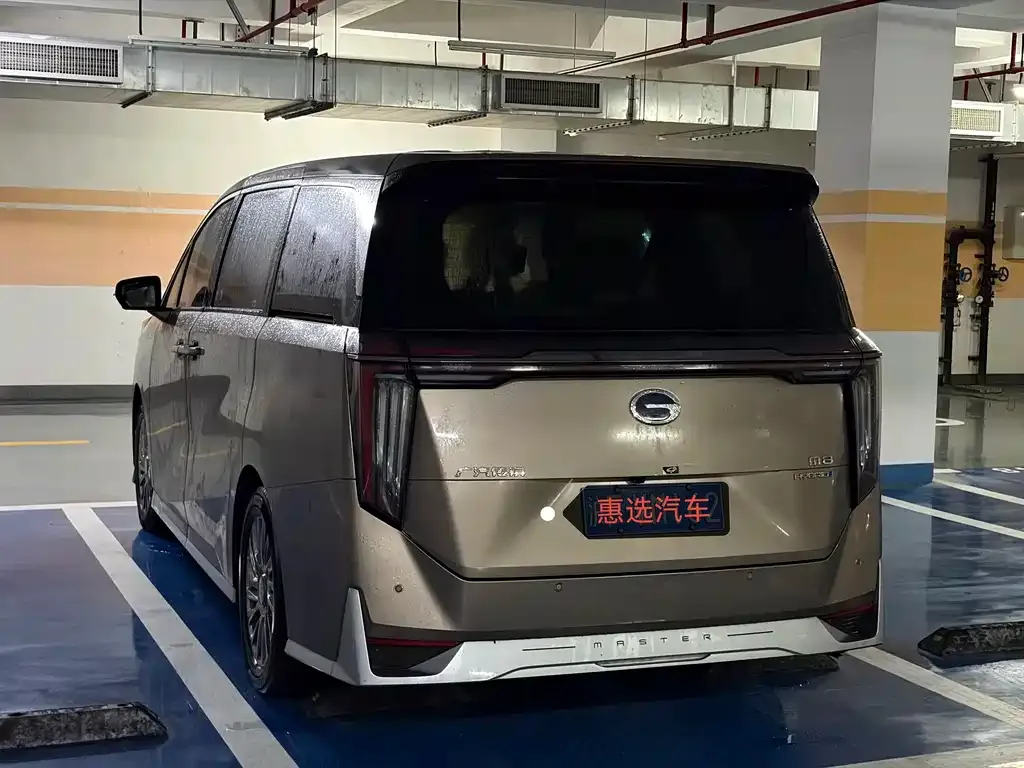 GAC Motor Trumpchi M8 — фото 10