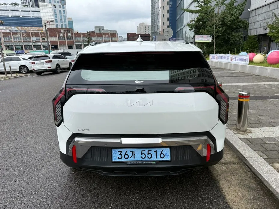 Kia EV3 — фото 4