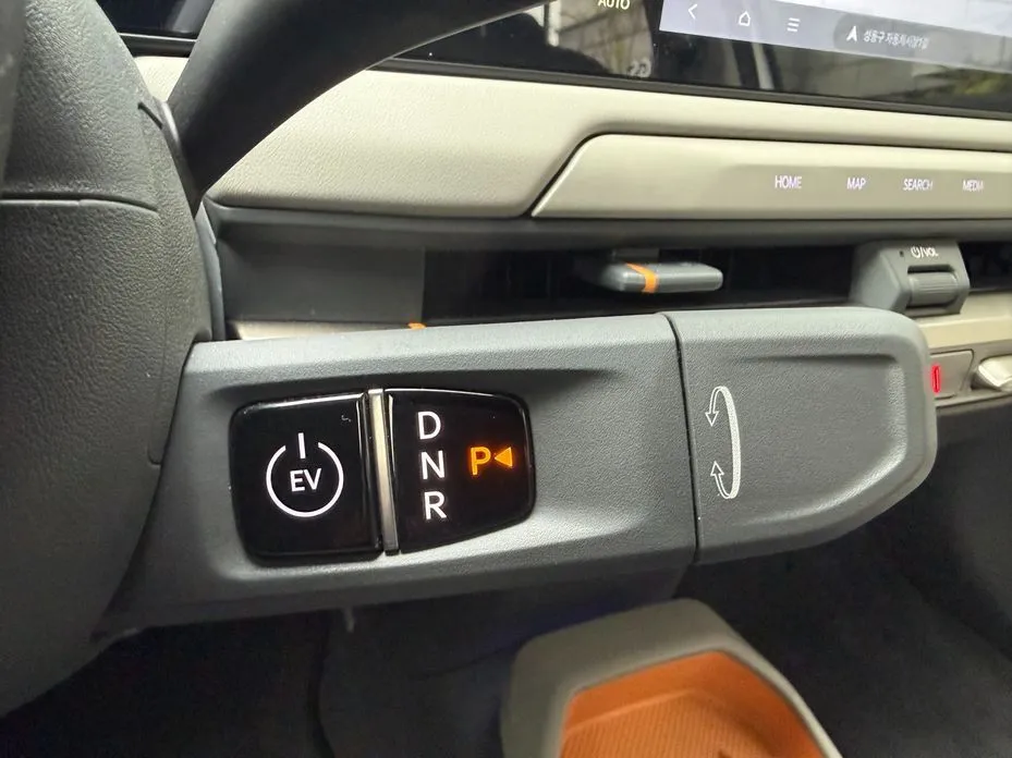 Kia EV3 — фото 6