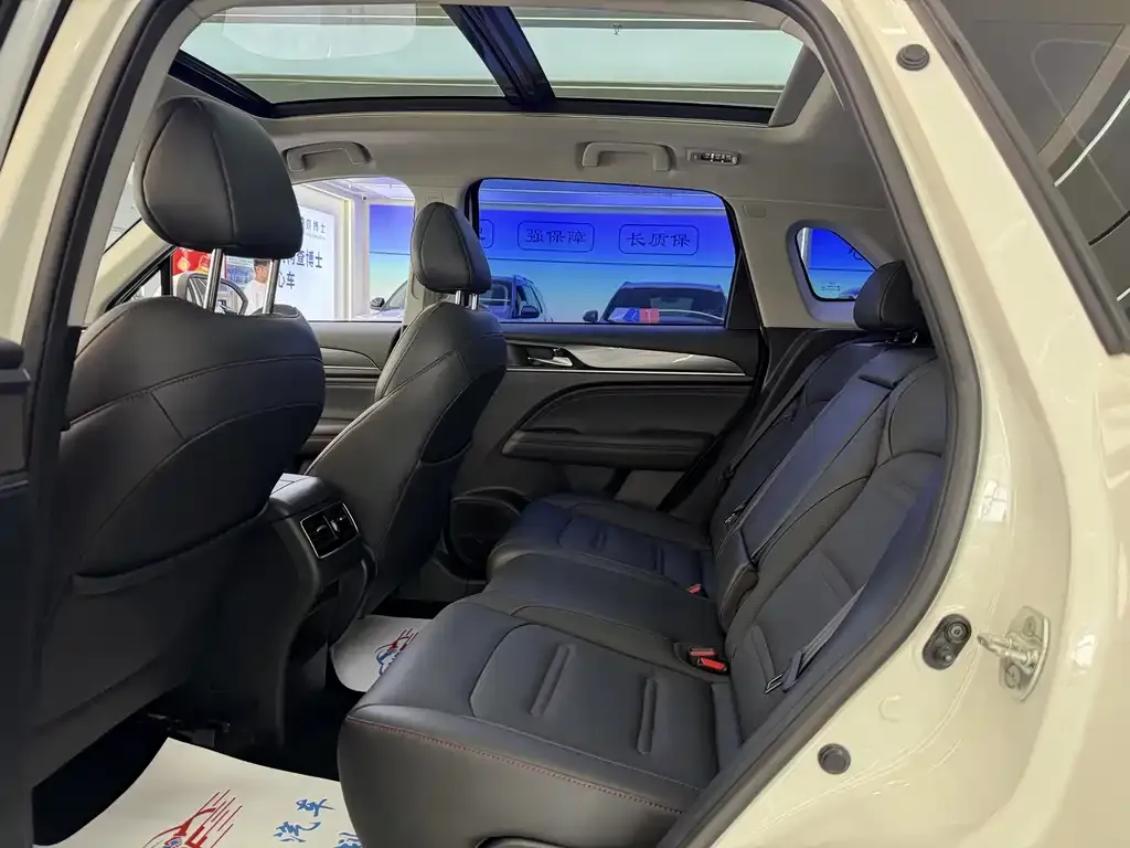 GAC Motor GS4 Plus — фото 4