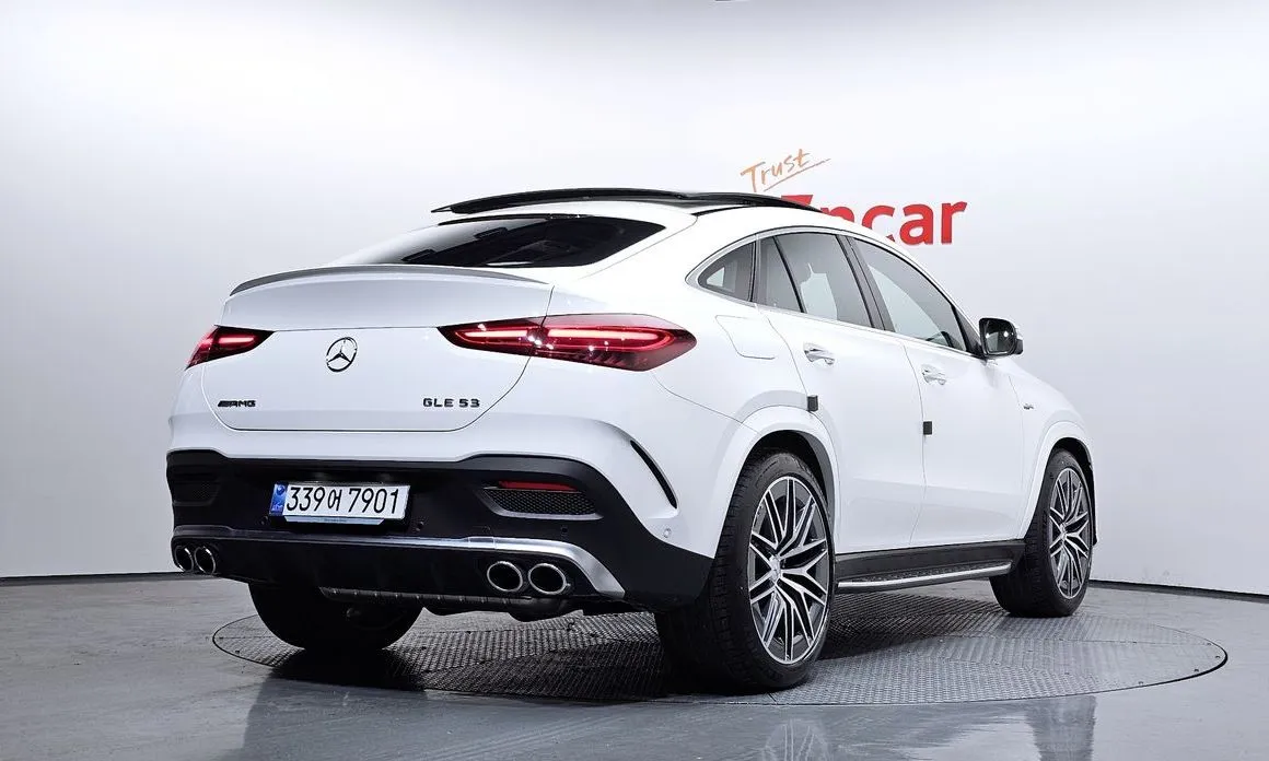 Mercedes-Benz GLE-Class — фото 6