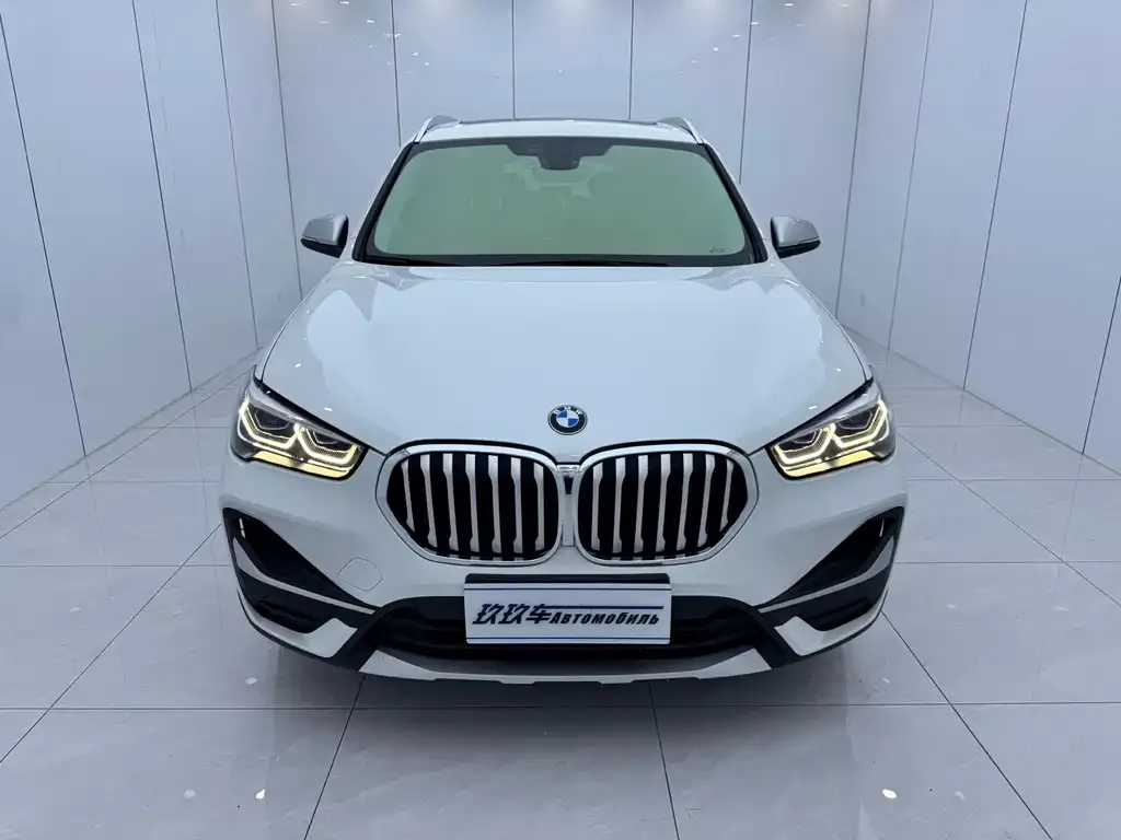 BMW X1 — фото 2