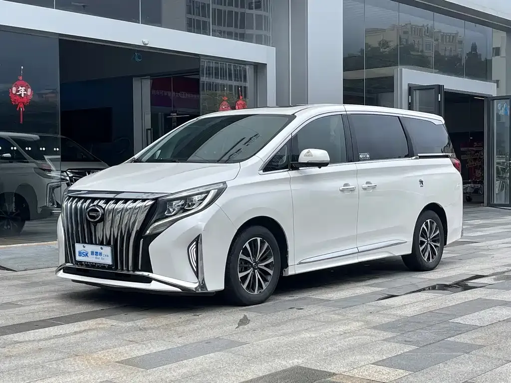 GAC Motor Trumpchi M8 — фото 1