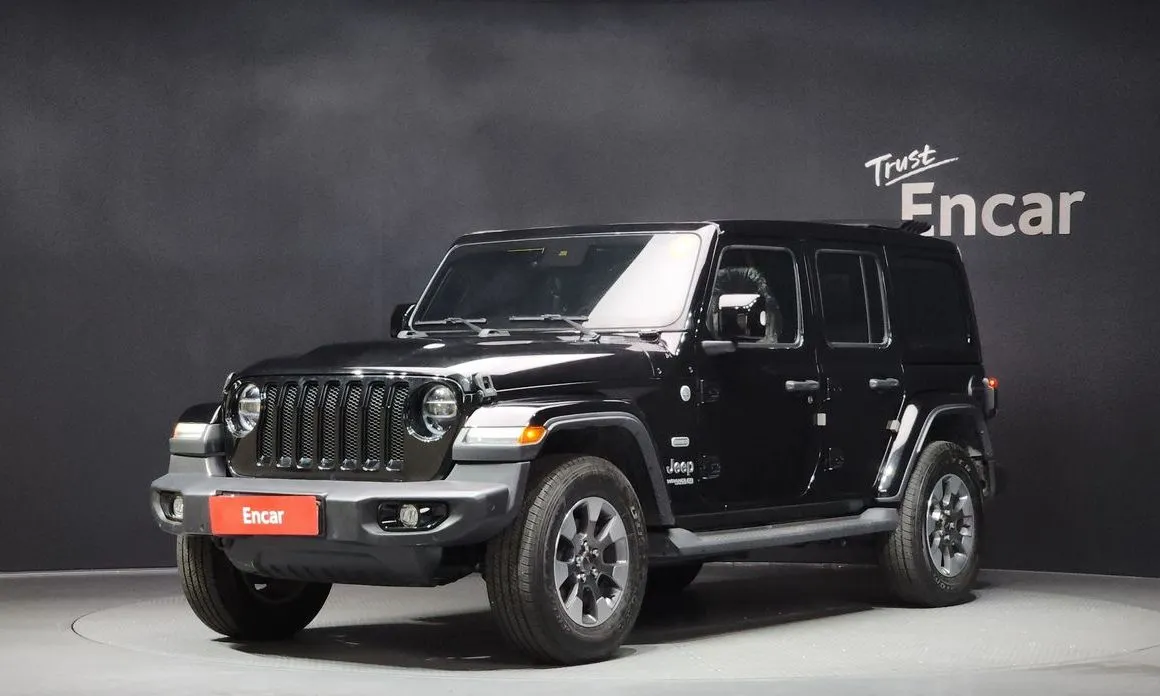 Jeep Wrangler — фото 1