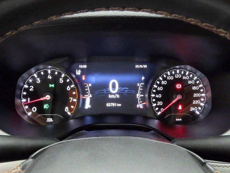 Jeep Compass — фото 4