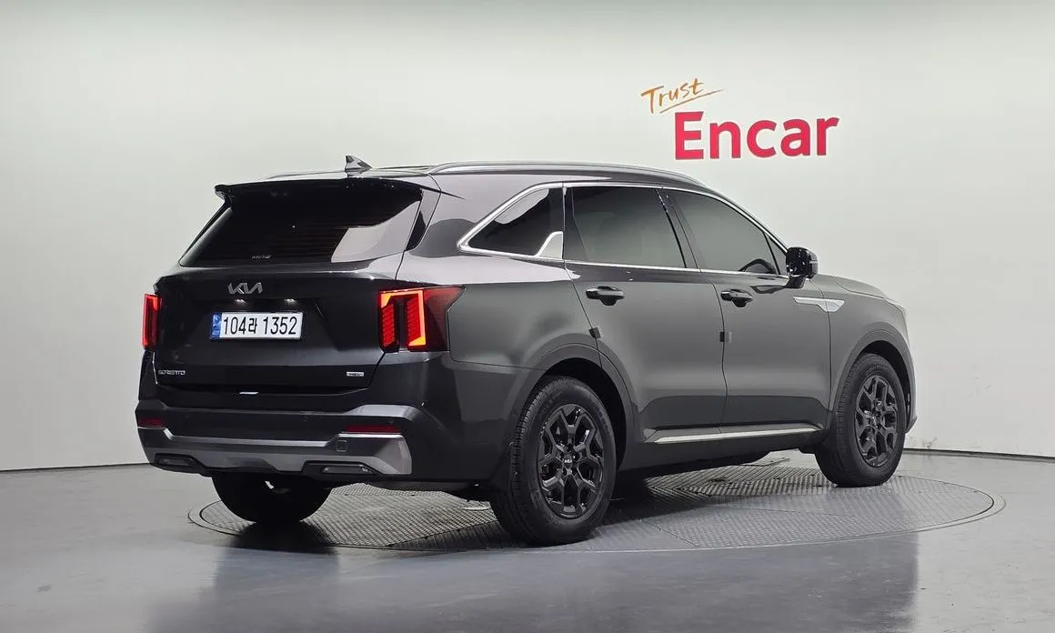 Kia Sorento — фото 4