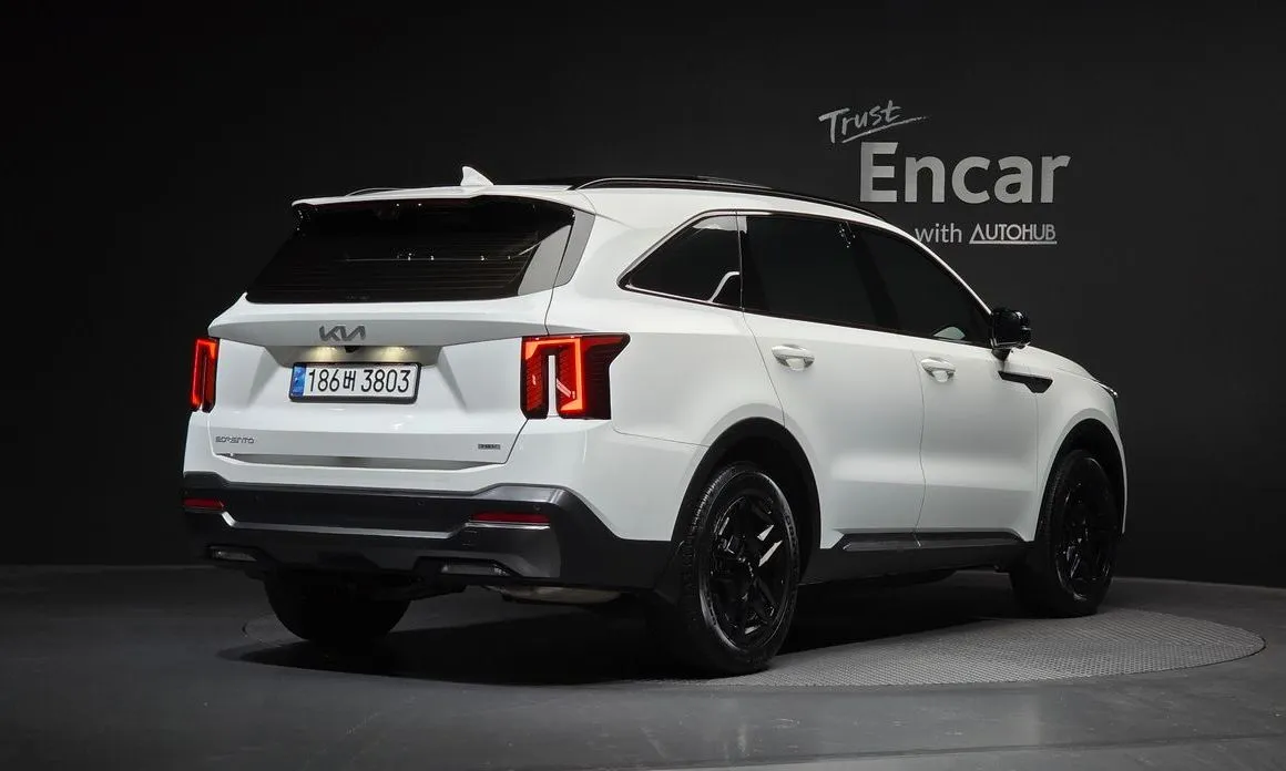 Kia Sorento — фото 4