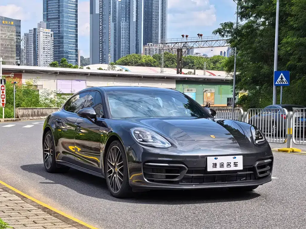 Porsche Panamera — фото 9