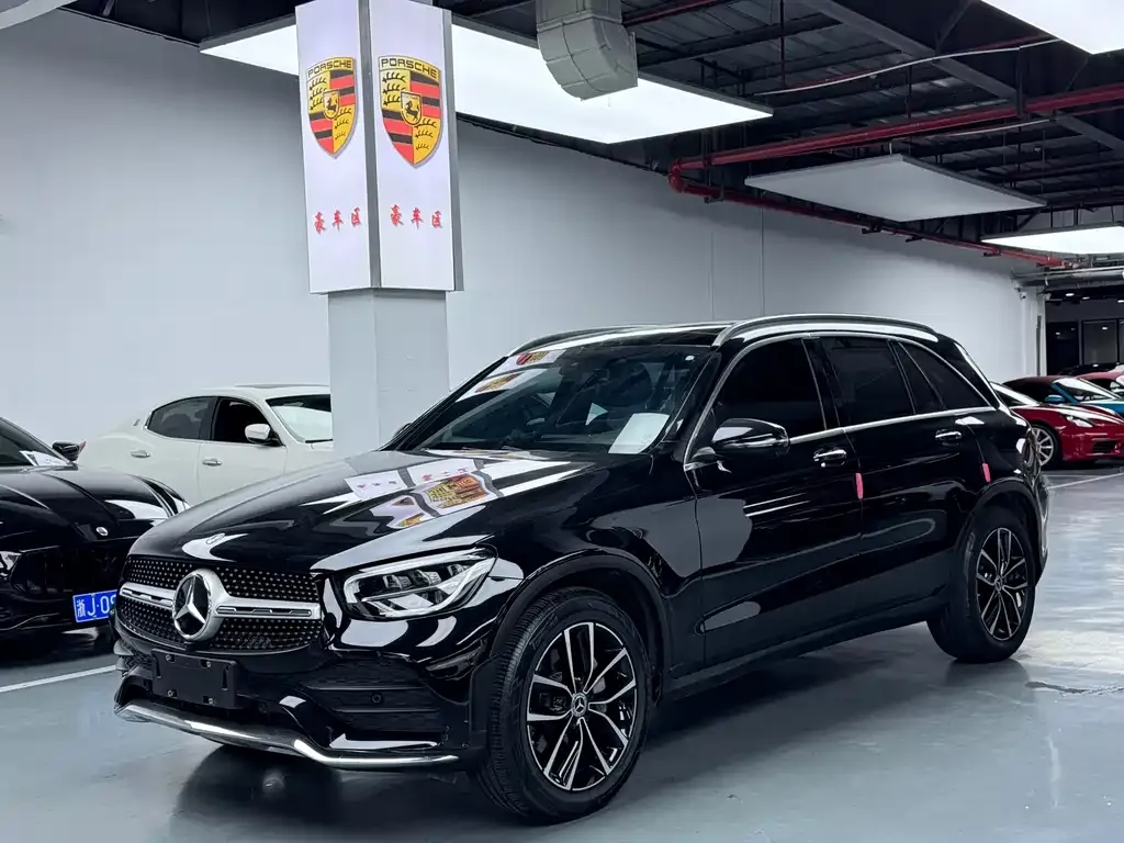 Mercedes-Benz GLC — фото 1