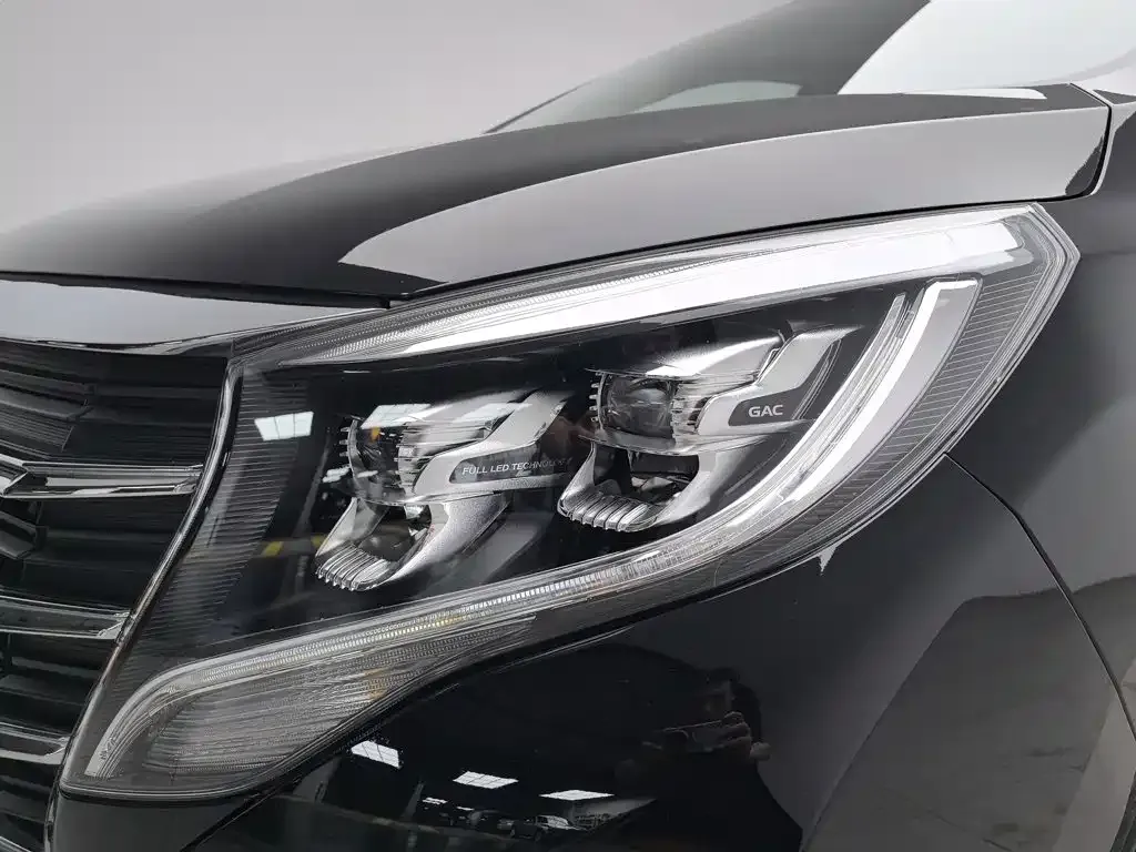 GAC Motor Trumpchi M8 — фото 10
