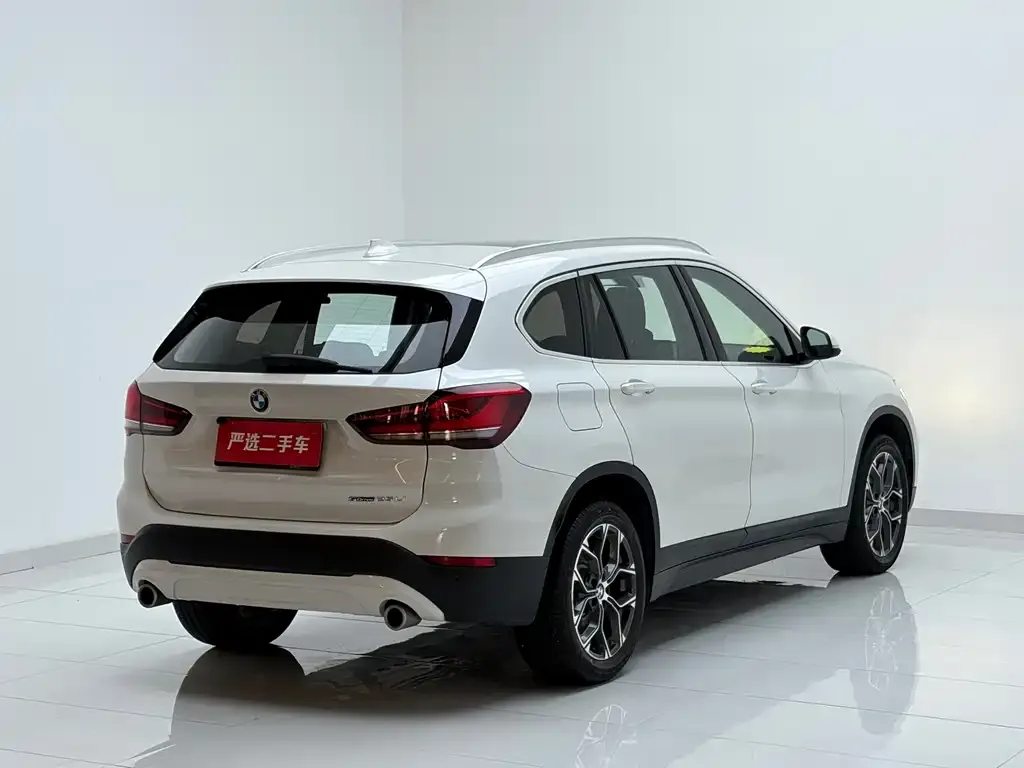 BMW X1 — фото 4