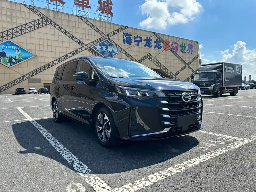 GAC Motor Trumpchi M6 — фото 7